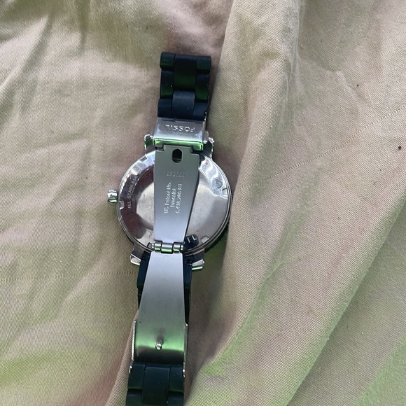 Fossil - Picture 2 of 2